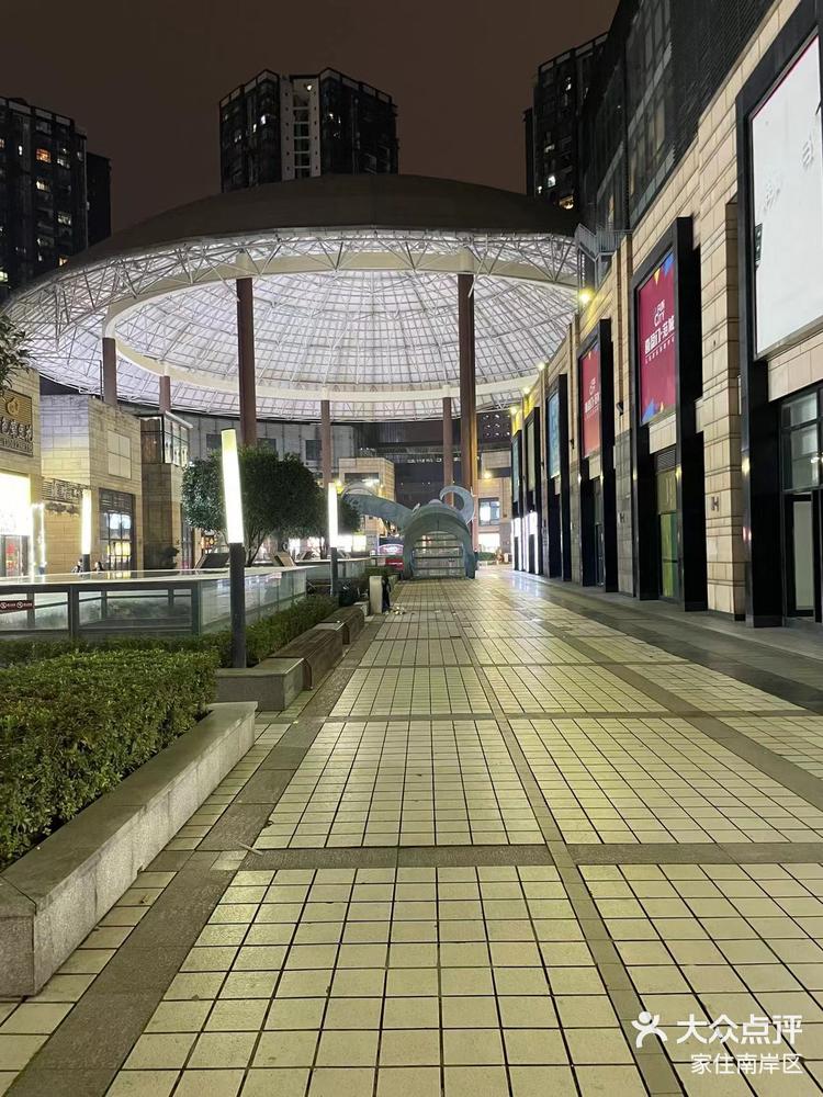 重庆遛娃好去处在袁家岗和侄儿呆了一天