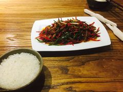 -俏湘私房菜(国贸店)