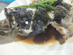 -四川小胡子海鲜(丁村万人海鲜广场店)