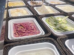 -尚品海鲜肥牛自助火锅(湖明店)