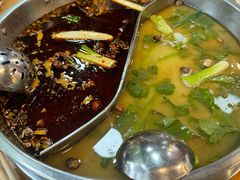 -肖肖酸萝卜鱼火锅(总店)