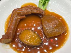 鲍鱼汁柚皮扣鹅掌-红馆喜宴(十亩地店)