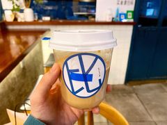 -Be Lived Cafe比例咖啡(摩天轮店)