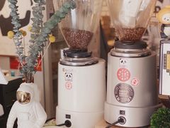 -熊猫一间店欧式奶茶铺