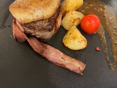 -红房子西菜馆(淮海中路店)