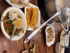 -正能量脆肉鲩火锅