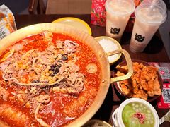 -张翻越·川渝冒菜·武汉黑鸭煲(城北万象城店)