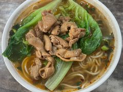 麻辣肥肠面-天府面庄(天平路店)