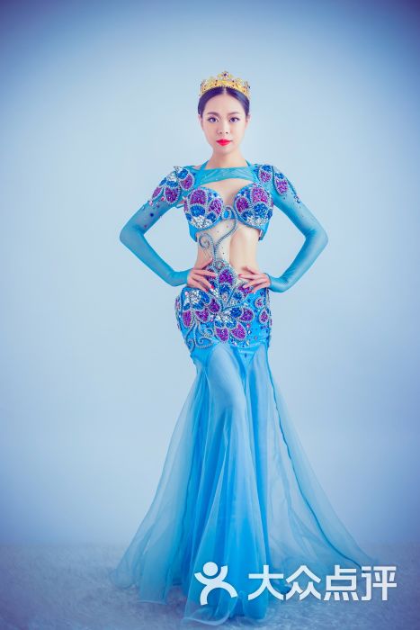 臧艺涵老师《肚皮舞》