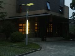 -上海怡沁园度假酒店