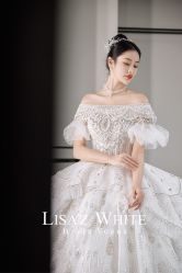 点击看大图 -Renee芮亦婚纱