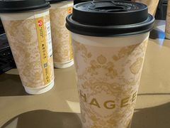 伯牙绝弦-霸王茶姬(上海恒基名人店)