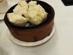 -广州中心皇冠假日酒店·百粤楼