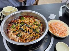 -周良天山牛杂城(天山路总店)