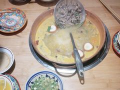 -洱火云南酸菜牛肉火锅(石景山当代商城店)