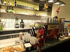 -WOW coffee