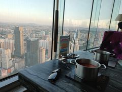 -云中捞高空旋转餐厅(商茂世纪广场店)