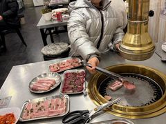 -元山烤肉店(假日广场店)