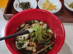 -乡党臊子面(丰庆公园店)