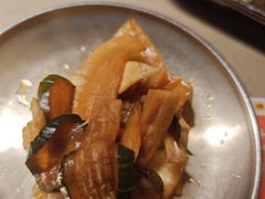 腌黄瓜萝卜-西塔老太太泥炉烤肉(温州首店万象城黑金店)