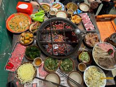 -周小明火锅(黑金冠社区店)