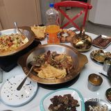 简约而不失氛围 我超级喜欢吃泡椒牛蛙，嫩嫩的！