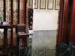 -汤臣海派理疗公馆