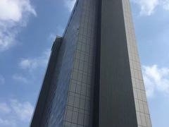 顶楼游泳池-上海浦东康桥绿地假日酒店