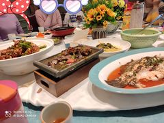-海派美食·家宴海鲜青岛菜·石锅鲽鱼头(东方城店)