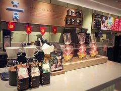 -星巴克臻选(上海中环广场2F店)