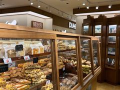 -小飞象面包公社(珠江路金鹰店)