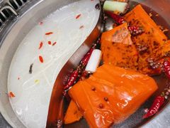 -季季红火锅(新建新城吾悦店)