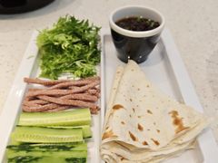 虾仔沫合酱-巧克力渔家.小船海鲜胶东菜(万平口店)