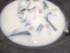 -鲜潭蒸汽石锅鱼(五道口购物中心店)