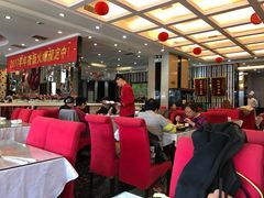 大堂-红蜡烛•瓦罐粥家常菜•夜宵(中山路店)