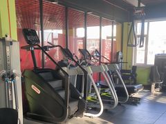 -英特健身俱乐部