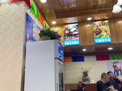 -乡土特色.冷锅鱼.牦牛肉汤锅