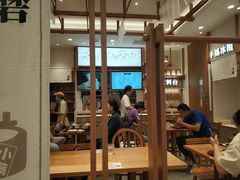 大堂-小满手工粉(上海品尊国际店)