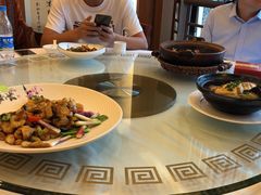 -围龙屋客家食府(福田店)