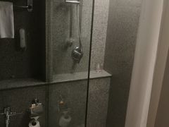 -曼谷湄南河畔华美达广场酒店