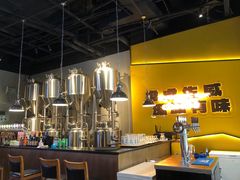 -HUZI虎滋精酿餐吧(京西大悦城店)