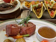 -Famous肥猫墨西哥音乐餐吧(五棵松华熙LIVE店)