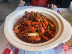 -肥肥虾庄·金牌油焖大虾(汉街SKP店)