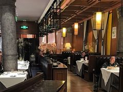 -八府香鸭·啫啫煲(华山路店)