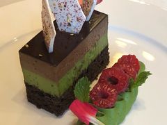 -塞纳河法国餐厅(意式风情街店)