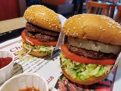 -The Habit Burger Grill 哈比特汉堡(复兴soho店)