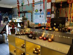 -大头虾越式风味餐厅(光明广场店)
