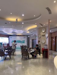 -新生植发·植养护一体