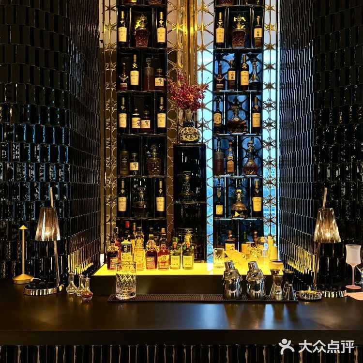 京城烤鸭这么卷了吗?!美食攻略必打卡