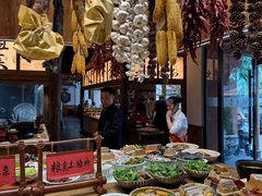 -六合居·明厨亮灶餐厅(成双大道店)